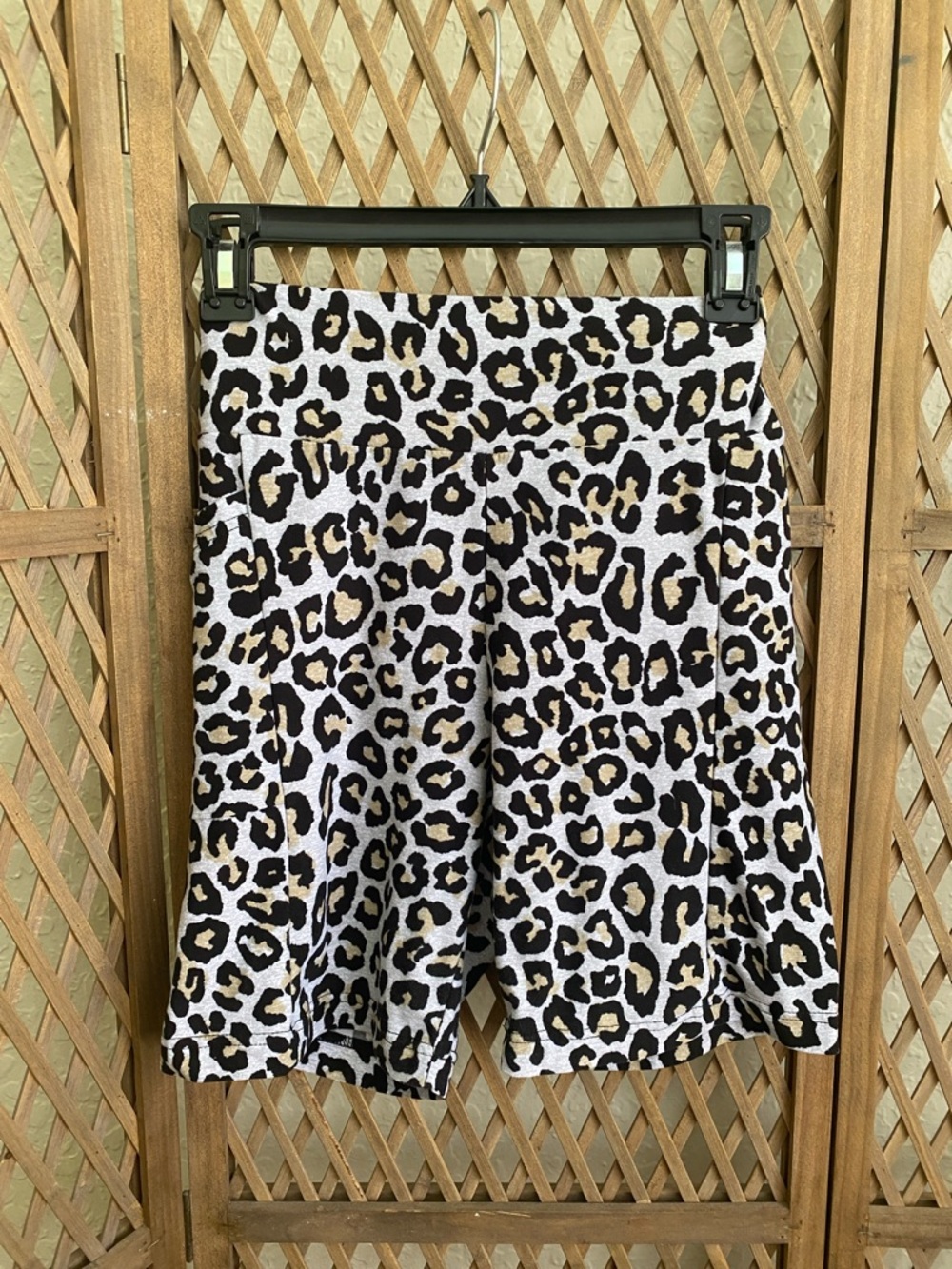 No Boundaries Leopard Print Bike Shorts - Black & Tan
